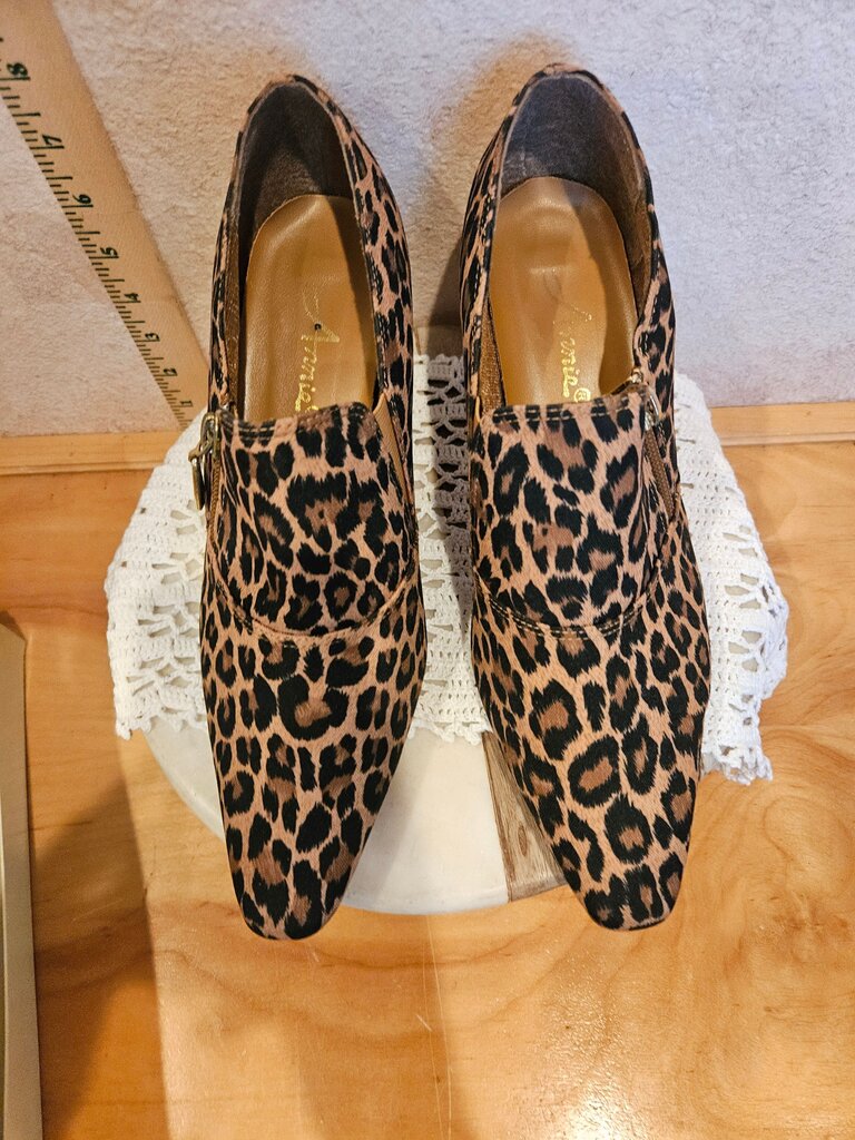 Leopard Print Heeled Boots