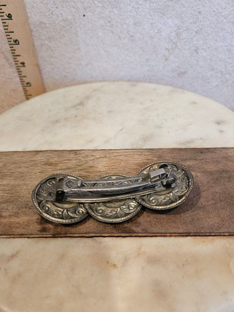 Vintage Western Style Brooch with Ornate Design