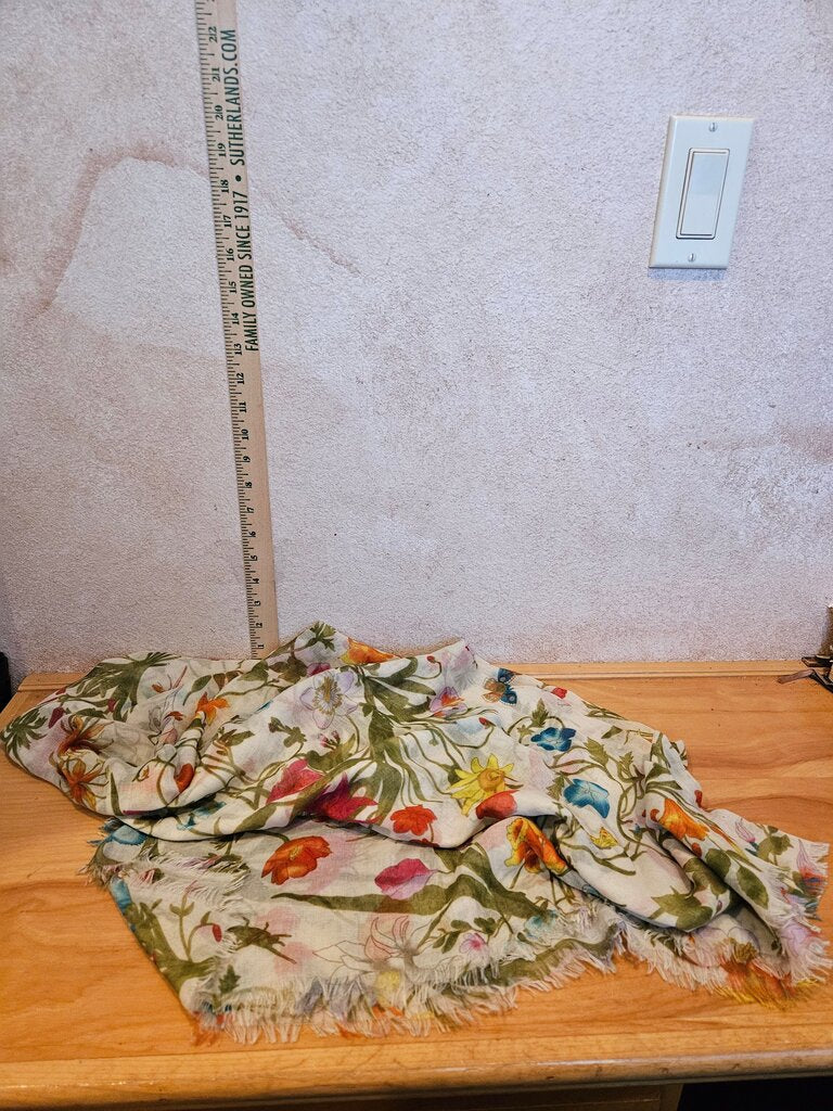 Floral Pattern Scarf