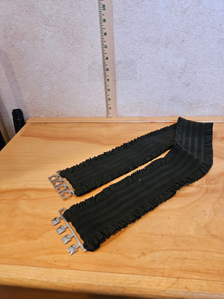 Black Adjustable Garment Straps