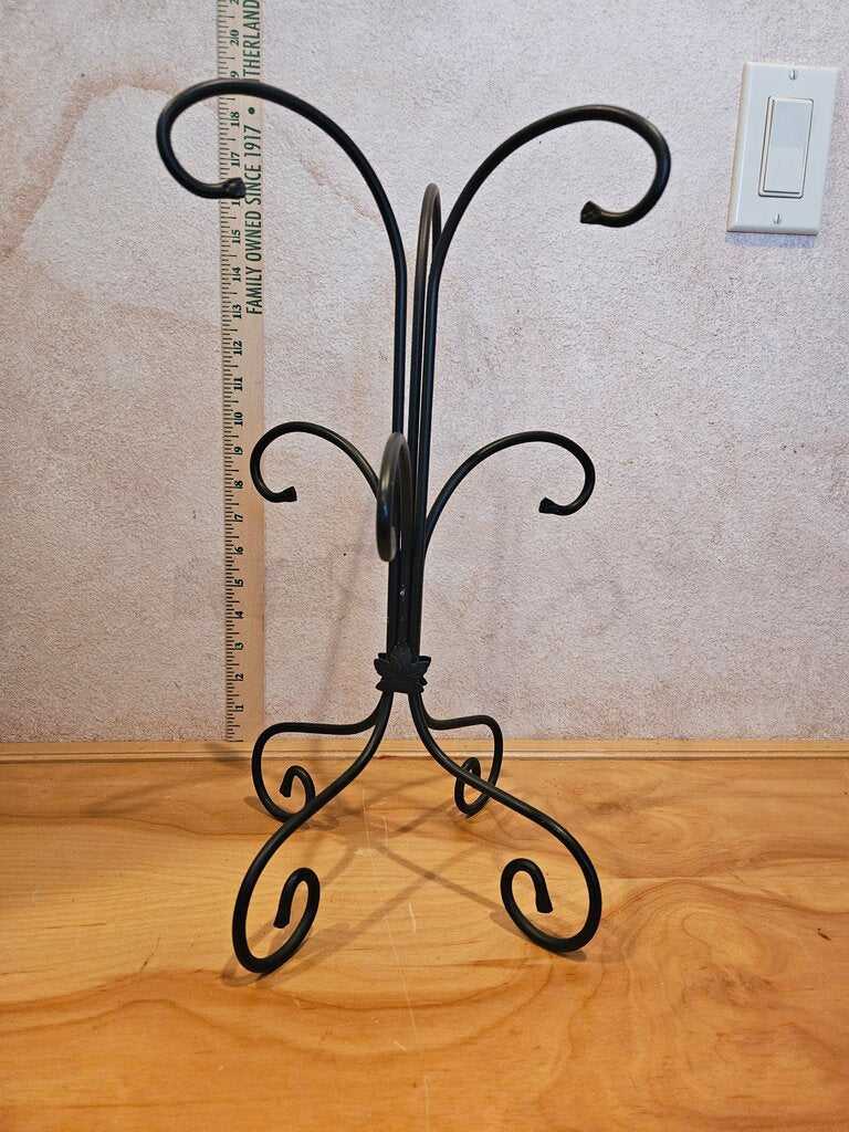 Longaberger Foundry Black 16" Wrought Iron 6 Cup Mug Rack Stand Tree Elegant Black Wire Stand