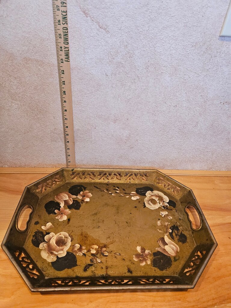 VIntage Ornate Large Toleware Octagon Serving Tray Hand Painted Gold White Green Reticulated filigree design