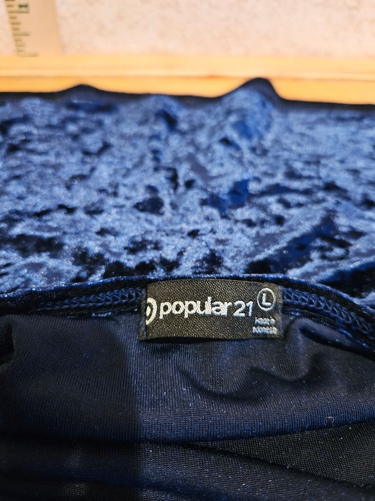 Popular 21 Velvet Camisole Top
