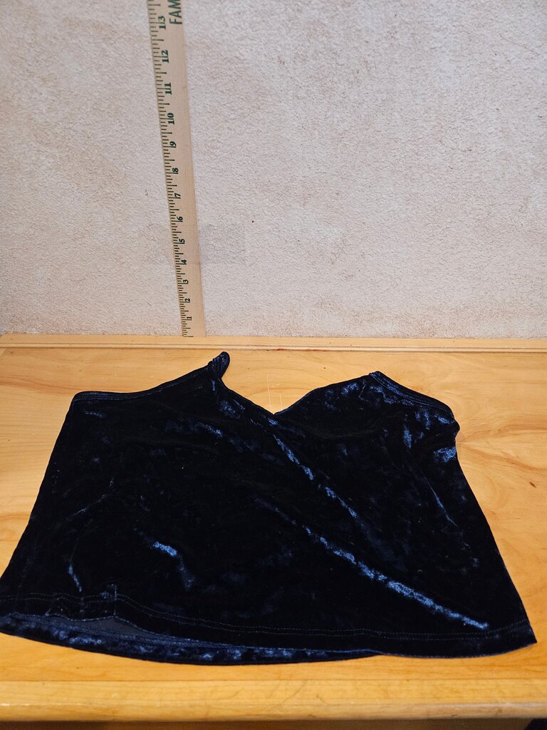 Popular 21 Velvet Camisole Top