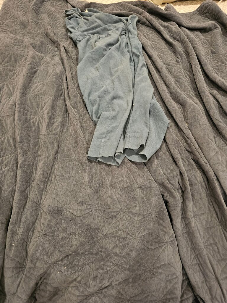 Pact Cozy Blanket