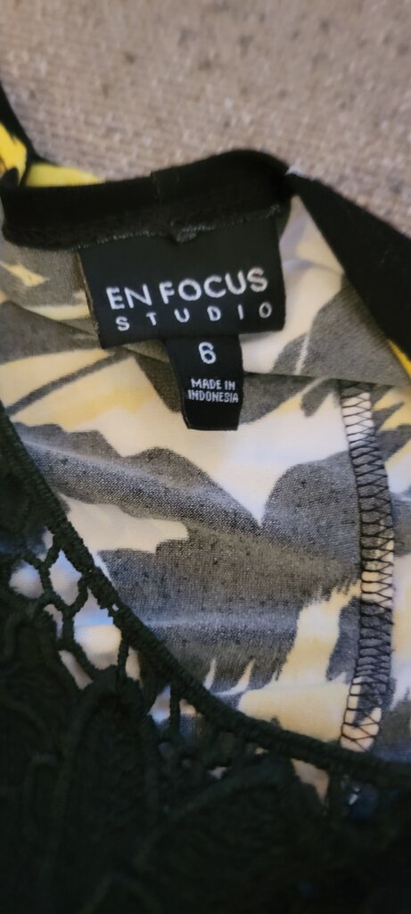 Floral Pattern Dress by En Focus Studio
