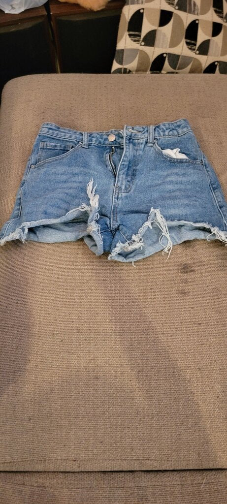 FLVSUN Women's Fashion Distressed Denim Shorts