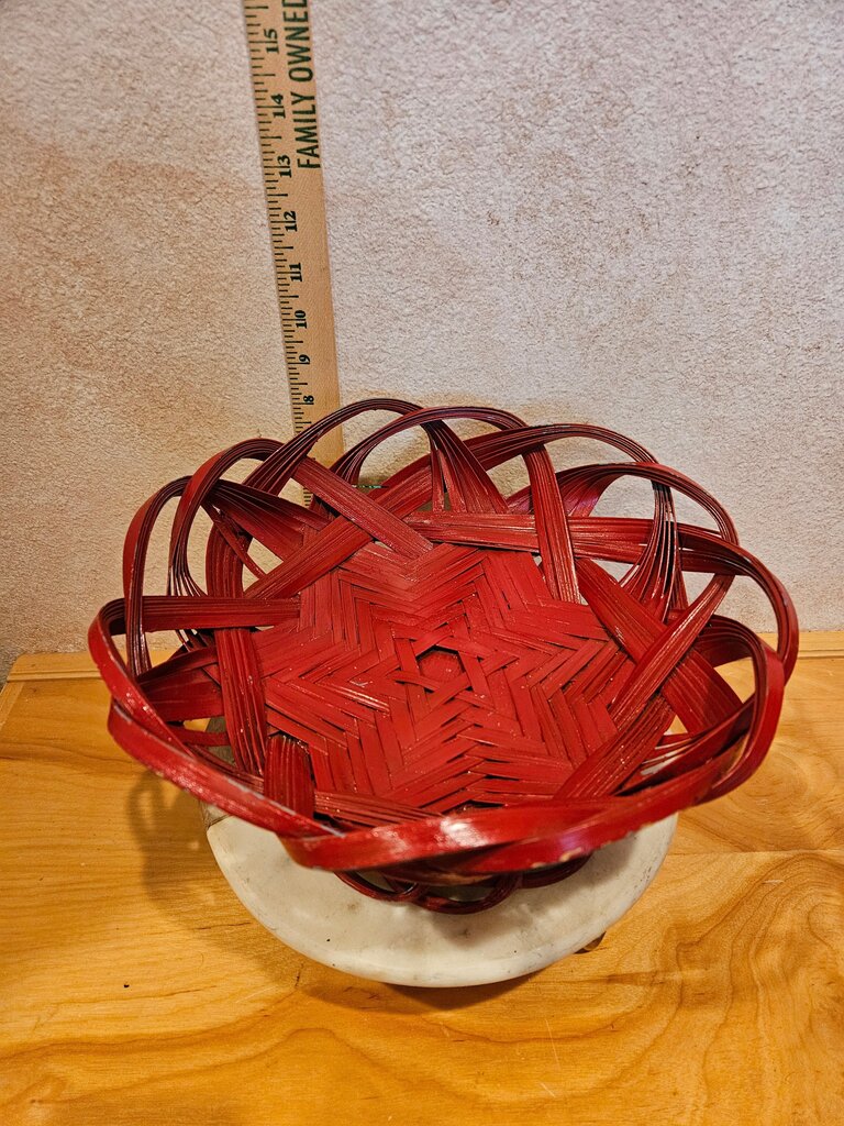 Chery Red Woven Star Design Decorative Pedestal Footed serving display fruit bowl