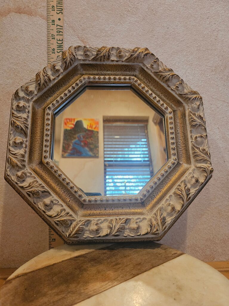 Decorative Octagonal Decorative Mirror