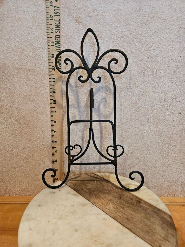 Vintage Metal Easel Stand cookbook stand Ornate Scrollwork, Rustic Black book riser