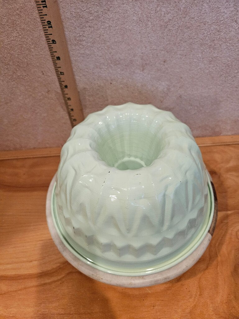 Retro Mint Green French Style Aluminium Bundt Cake Mold country cottagecore decor