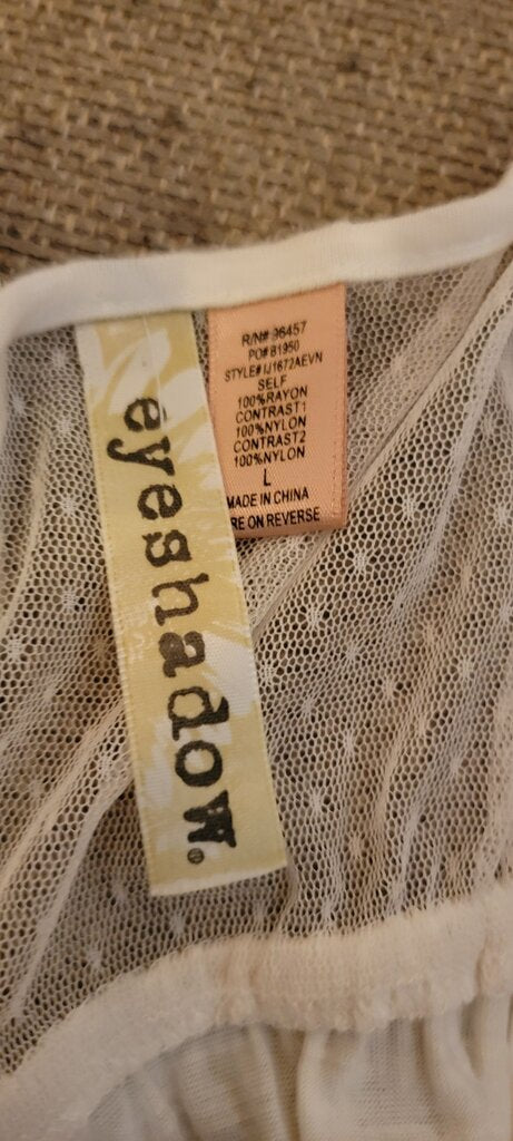 Eyeshadow Women's Lace Top
