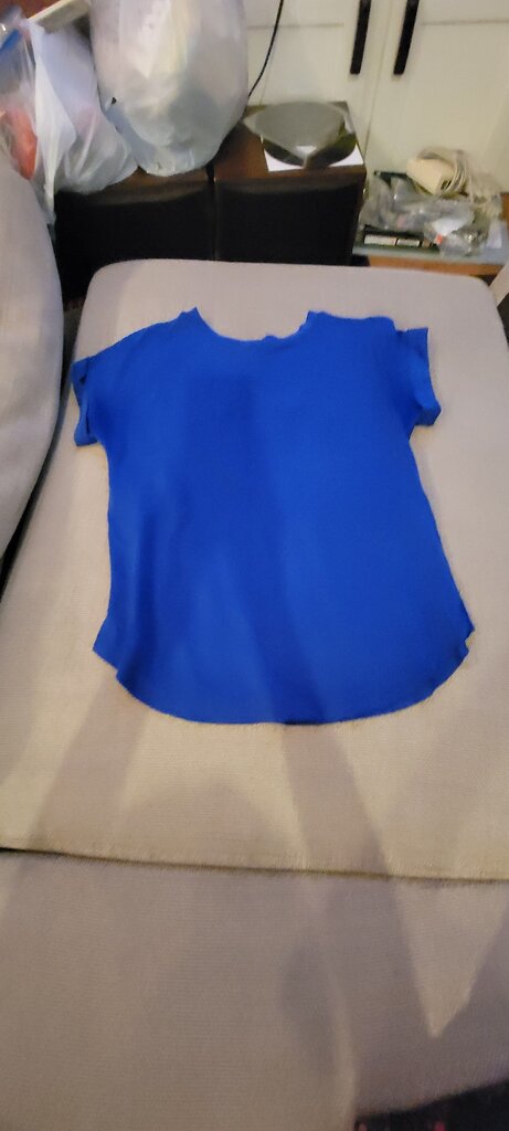 Andea Women’s Blue Short Sleeve Top