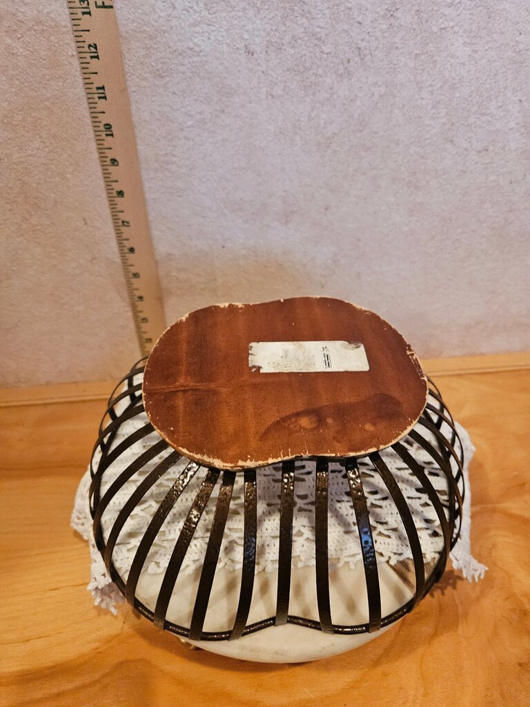 Vintage Metal Wire Basket Fruit Bow Apple shape w wood base insert counter top food organizer display