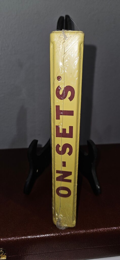 ON-SETS: The Game of Set Theory