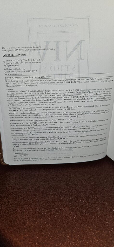 Zondervan NIV Study Bible