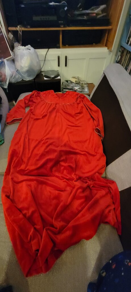 Intimate Style Red Kaftan