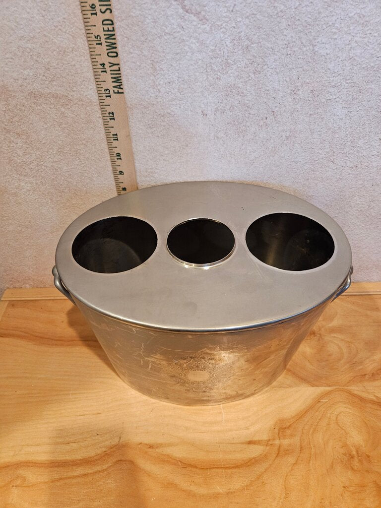 Vintage CHAMPAGNE WINE BUCKET Silver METAL BAR COOLER ICE BUCKET 2 BOTTLE SECTION Barware W unique Handles