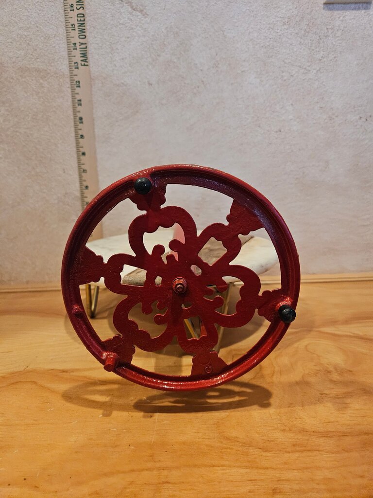 Heavy Red Cast Iron Paper Towel Holder Kitchen Organizer Farmhouse Country Chic Decor