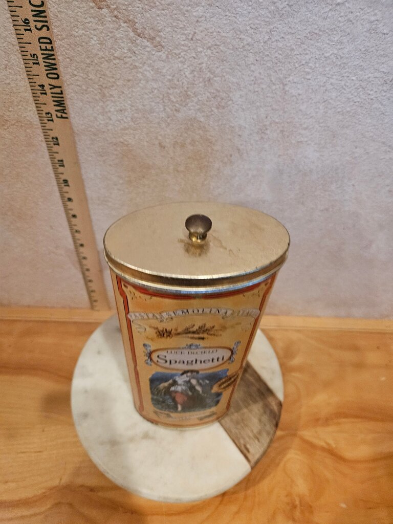 Vintage Antiqued Looking Italian Spaghetti Tin Pasta Semolina Italia Luce DeCielo Since 1885