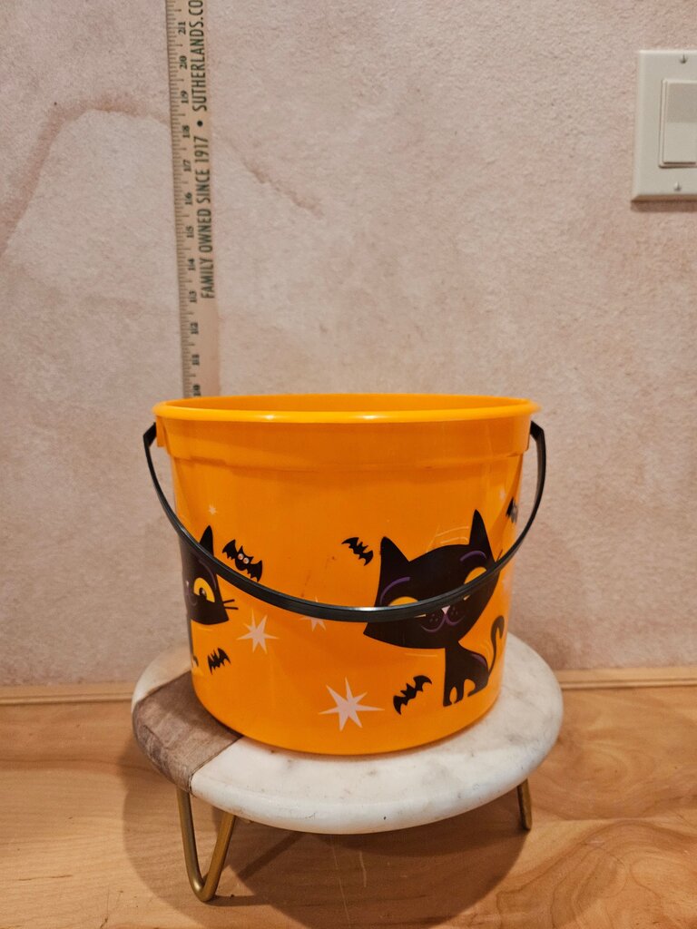 Plastic Halloween Trick or Treat Orange Pail Bucket Black Cat