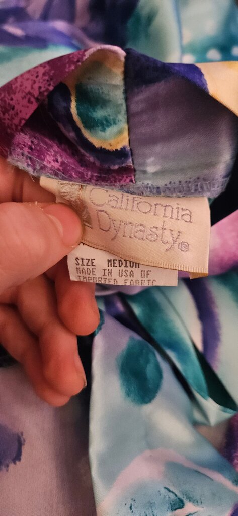 California Dynasty Women's Colorful Robe