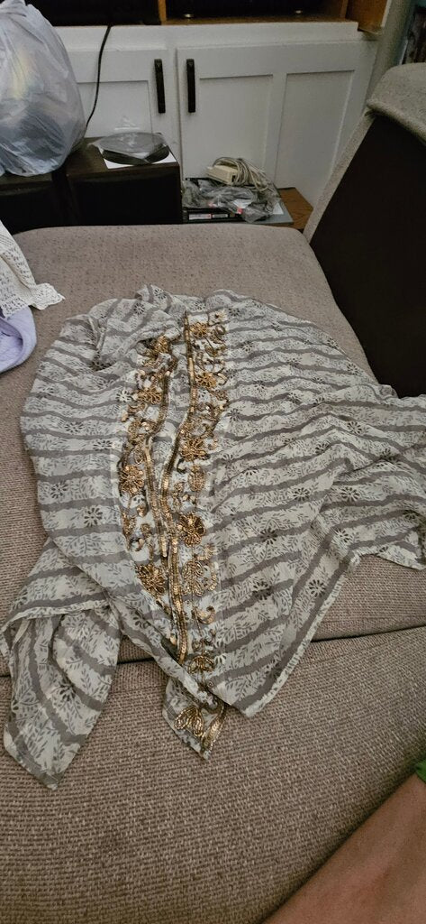 Soft Surroundings Embroidered Top