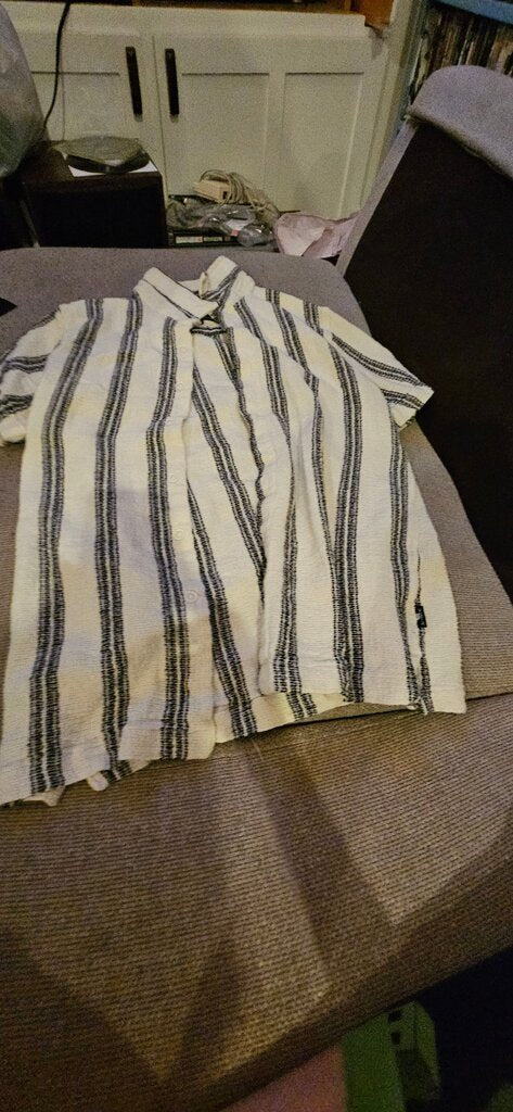 VSTR Short Sleeved Striped Shirt