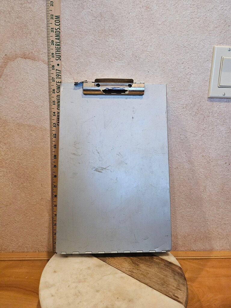 Metal Vintage Metal Hinged Aluminum Patient Chart Hospital Clipboard Service Station Storage Desk organizer
