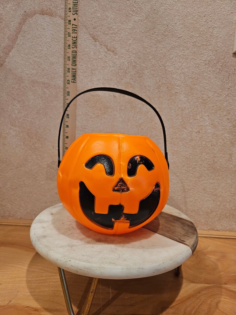 Vintage Halloween Pumpkin Treat Bucket Blow Mold Smaller