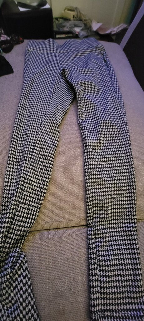 Women's Houndstooth Leggings
