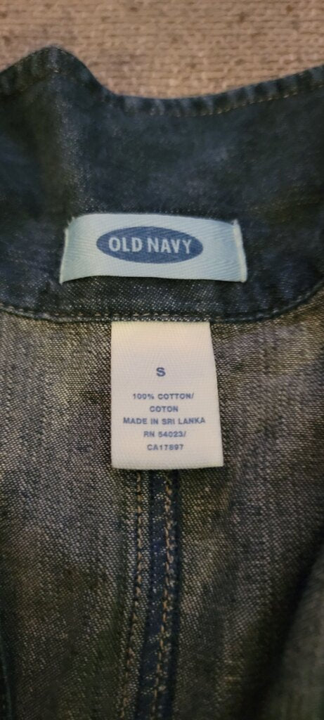 Old Navy Denim Long Sleeve Shirt