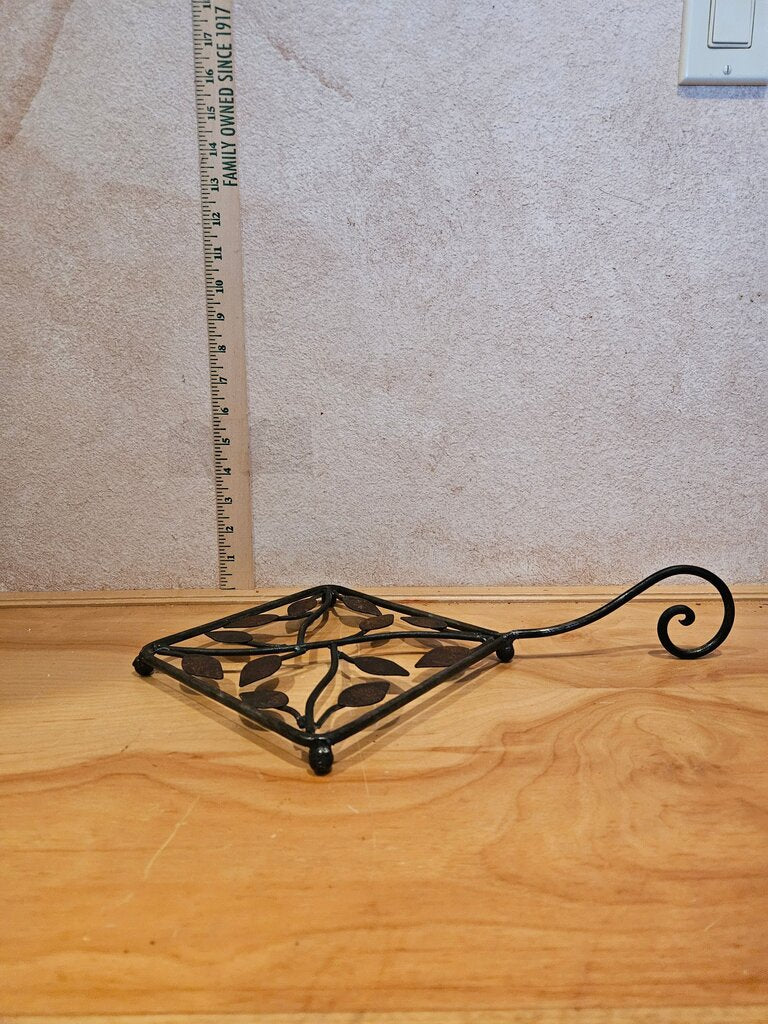 Decorative Iron Leaf Design Wall, Table Decor, trivet scroll Design