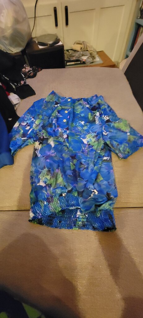 Act III Floral Print Medium Blouse