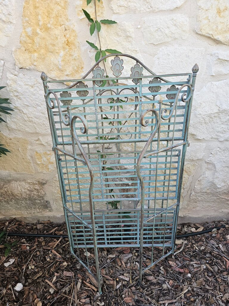 Plant Stands,Retro Wrought Iron Plant Succulent Flower Rack Shelf Garden Folding 3 Tier Decorative Metal Garden Shelves / Plant Stand For Outdoors or Indoors / Plant Shelf
