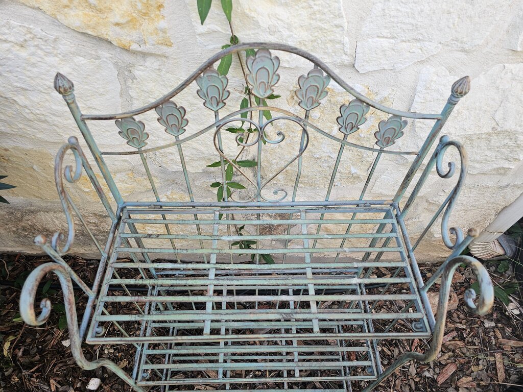 Plant Stands,Retro Wrought Iron Plant Succulent Flower Rack Shelf Garden Folding 3 Tier Decorative Metal Garden Shelves / Plant Stand For Outdoors or Indoors / Plant Shelf