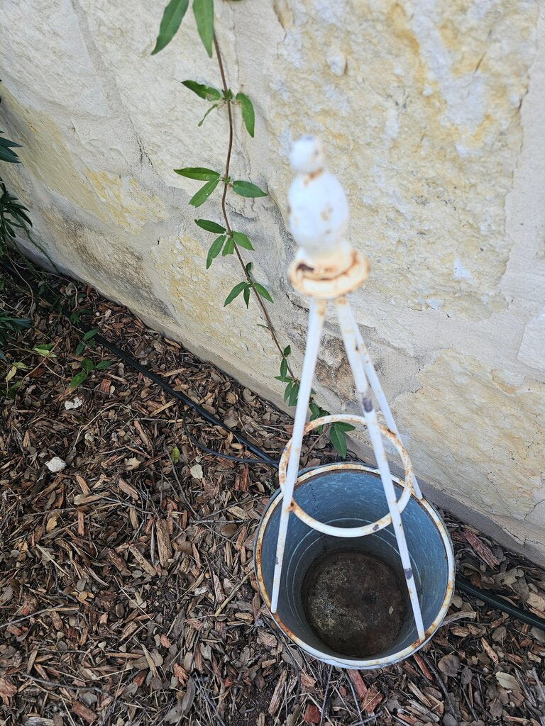 White Chippy Paint Metal Trellis Planter pot holder French inspired garden porch decor