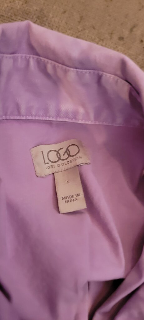Lori Goldstein Women's Lavender Button-Up Shirt