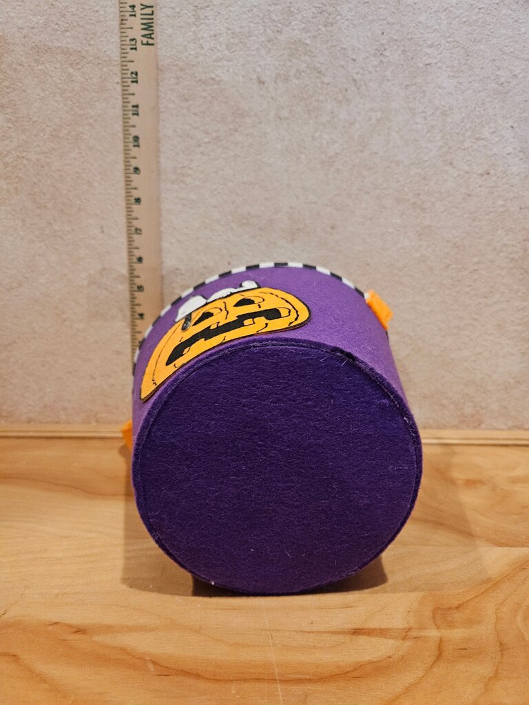 Peanuts Snoopy Felt Halloween Trick or Treat Pumpkin Pail Buckets 2012 Purple Halloween Pumpkin Bucket with Snoopy Design