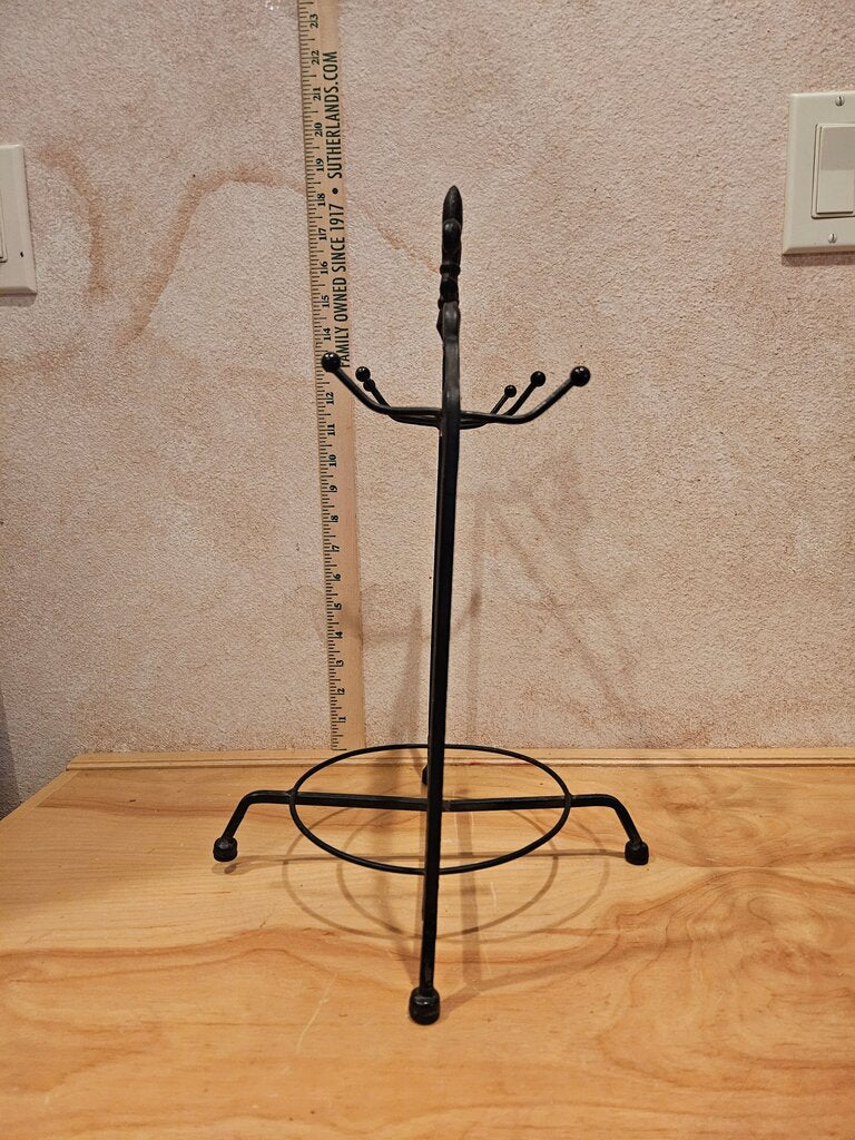 Vintage Black Wrought Iron Plate Holder, Pie Stand Rack mug rack W Shabby Chic french"Fleur-Di-Lis" Display Stand