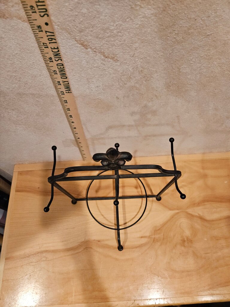 Vintage Black Wrought Iron Plate Holder, Pie Stand Rack mug rack W Shabby Chic french"Fleur-Di-Lis" Display Stand