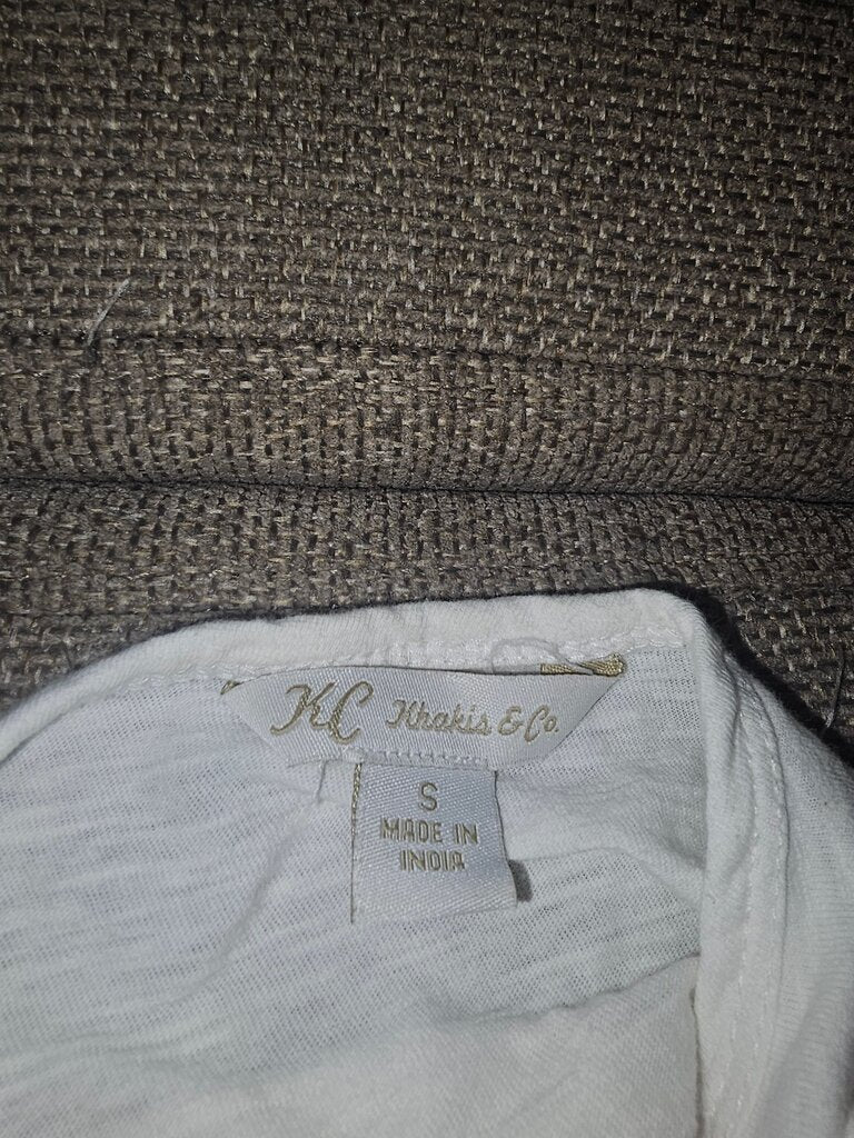 KC Makits & Co. Lace Top