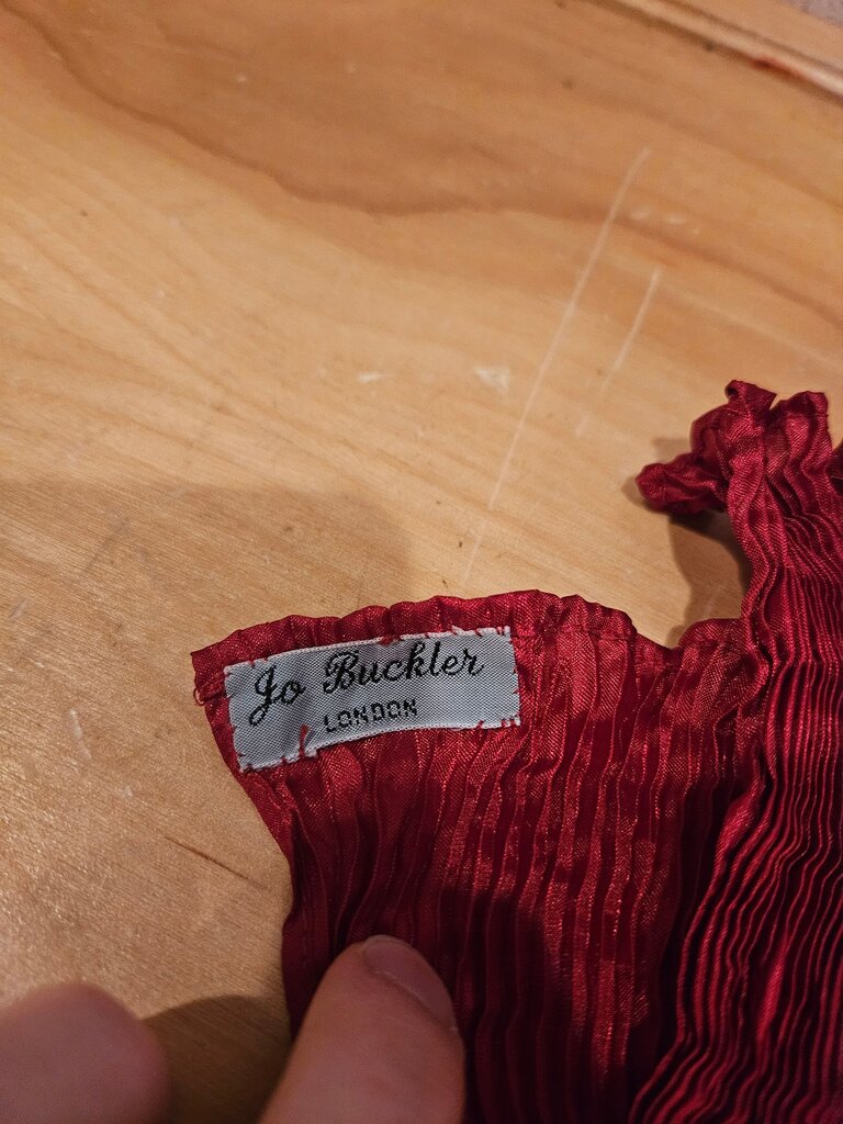 Jo Buckler Ribbed Scalloped Edge Red Sculptural Pleated Silky Statement Scarf Textile