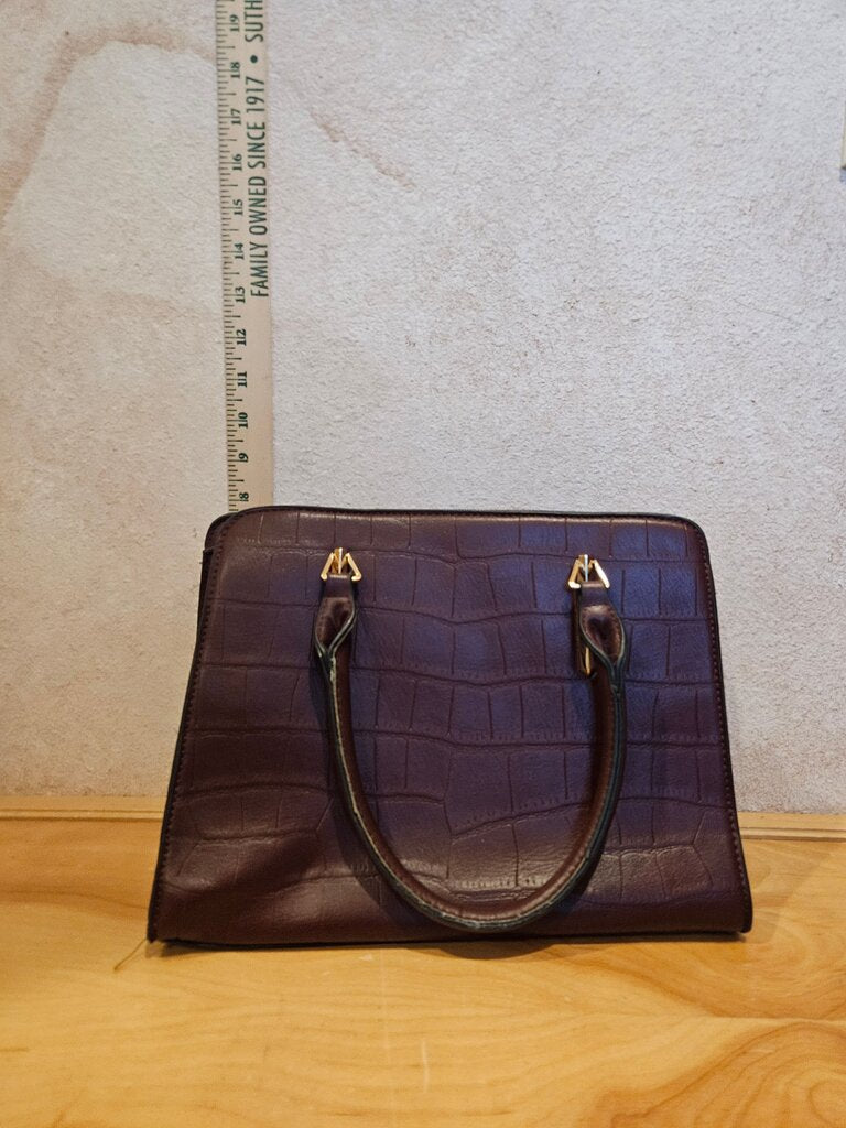 Simple, Clean Lines Brown Handbag clean inside, Purse
