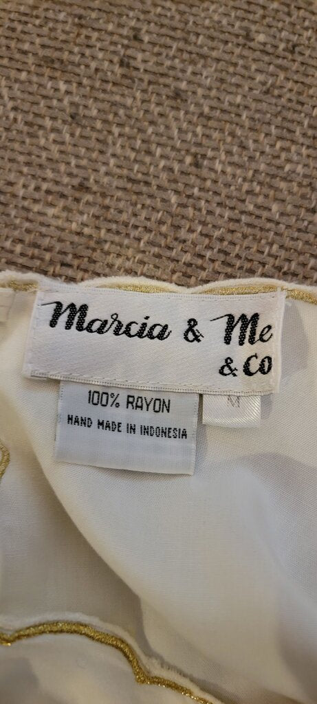Marcia & Me Women's Cream Floral Blouse