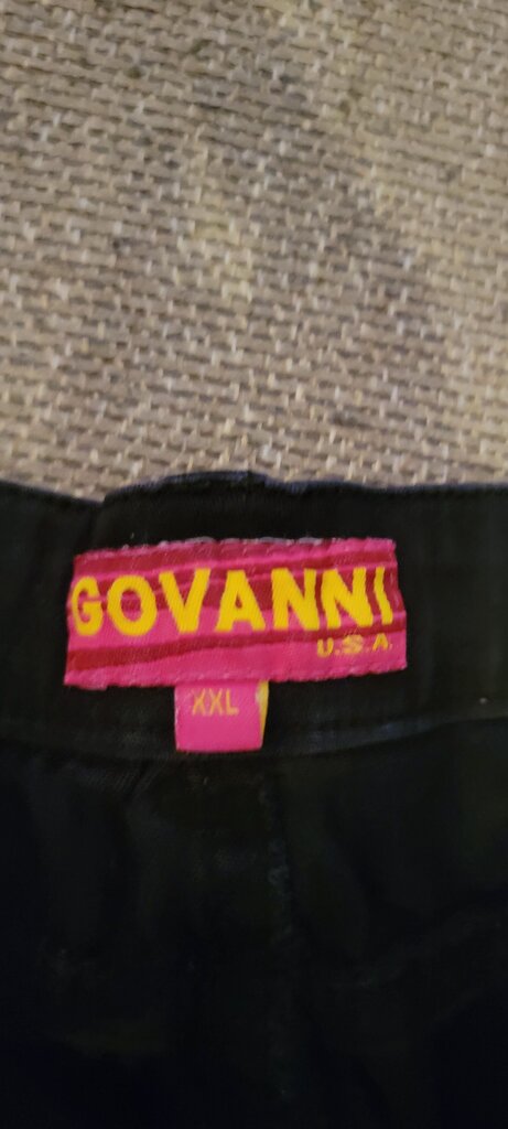 GOVANNI Black Denim Shorts