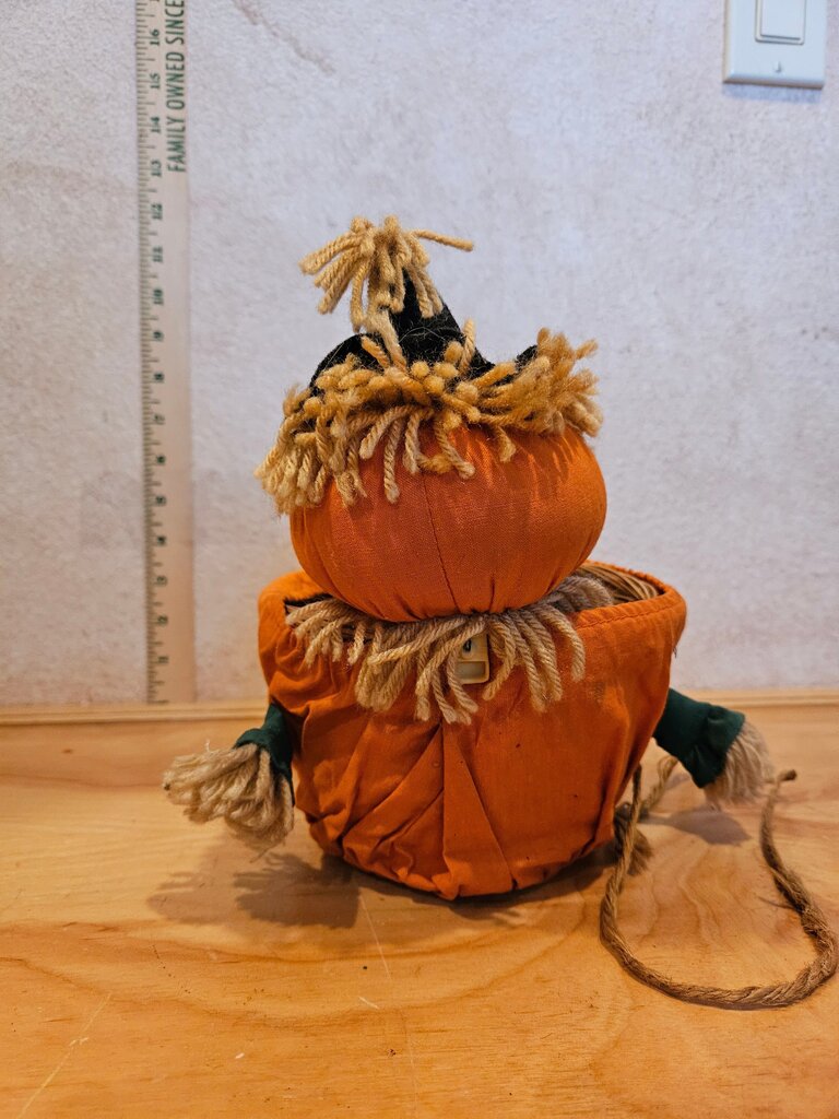 Plush Halloween Jack-0-Lantern Scarecrow Pumpkin Hat Woven Basket Table Decor, plant holder