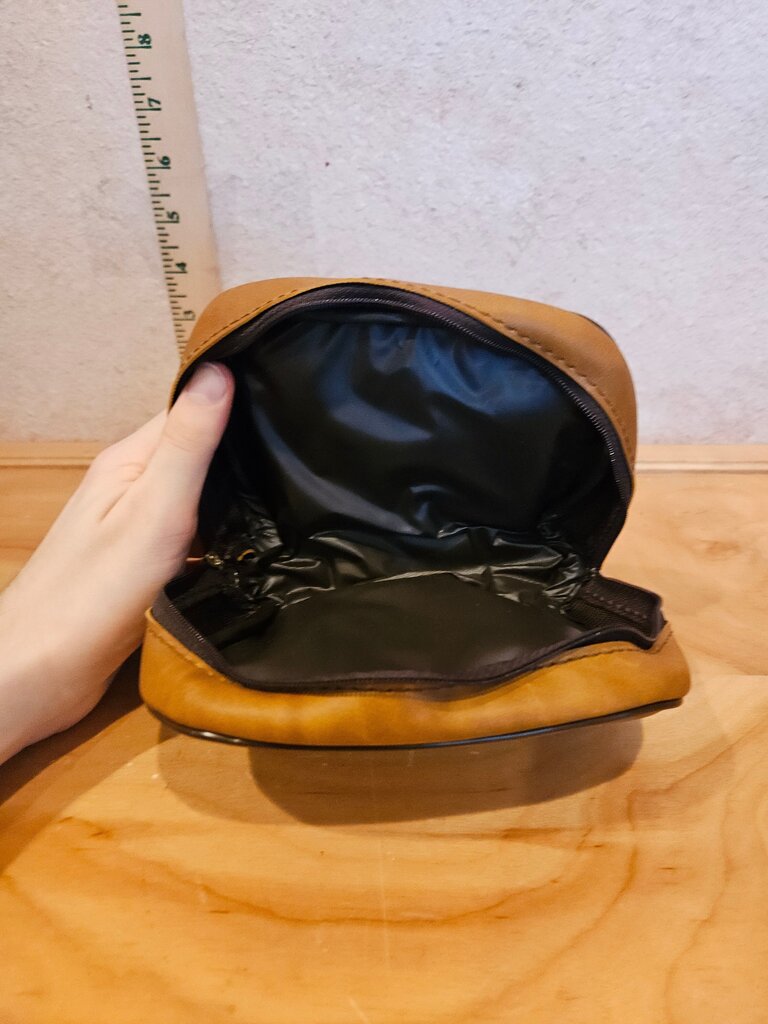 Vintage Leather Cosmetic Case