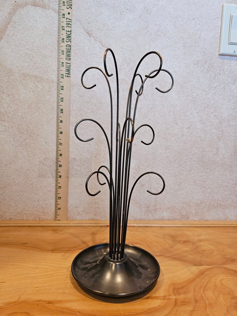 UMBRA BRONZE METAL JEWELRY HOLDER DISPLAY FOR NECKLACES BRACELETS RINGS ornament display