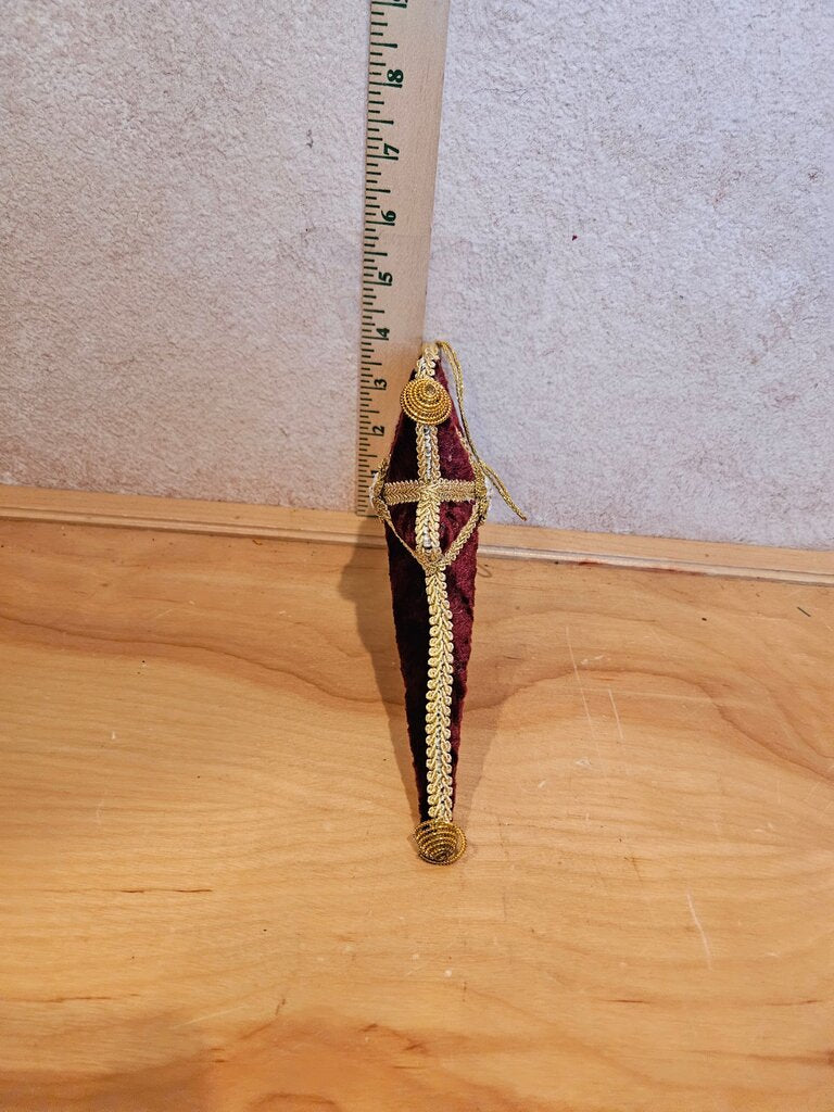 Velvet Star Ornament with Gold Trimming